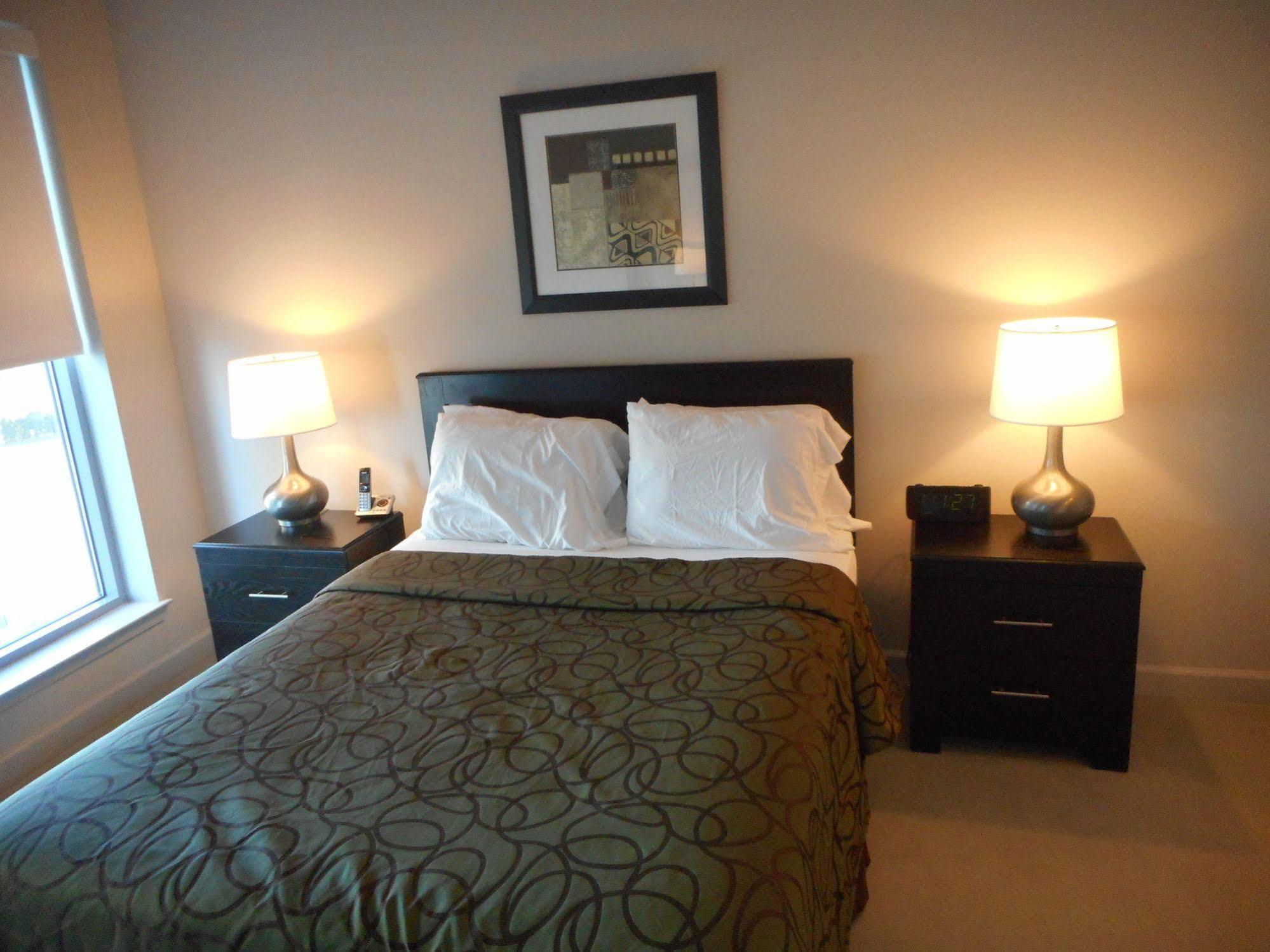 Weichert Suites At The Ovation マクリーン エクステリア 写真